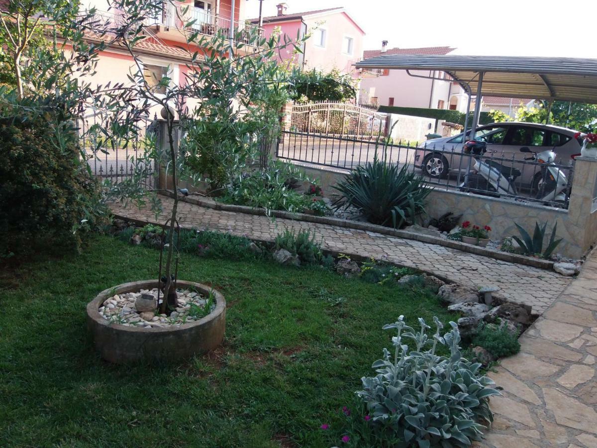 Apartment Cajt Umag Buitenkant foto